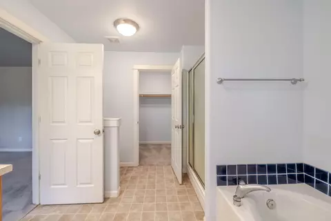 Entry Way - 14450 Mountain View Loop, Sisters, OR 97759 photo 1 of 1