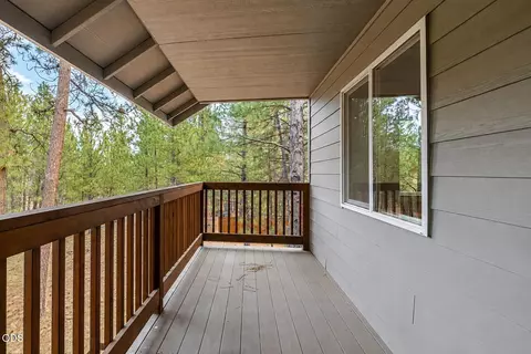 Exterior - 14450 Mountain View Loop, Sisters, OR 97759 photo 2 of 4