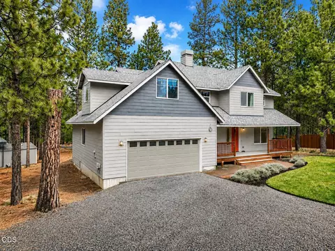 Exterior - 14450 Mountain View Loop, Sisters, OR 97759 photo 1 of 4