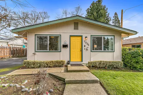 1035 NW Conklin Ave, Grants Pass, OR 97526