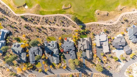 View/Area - 61475 Hackleman Ct, Bend, OR 97702 photo 9 of 9