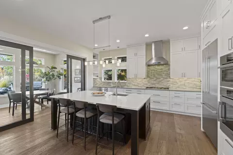 Kitchen - 61475 Hackleman Ct, Bend, OR 97702 photo 1 of 9