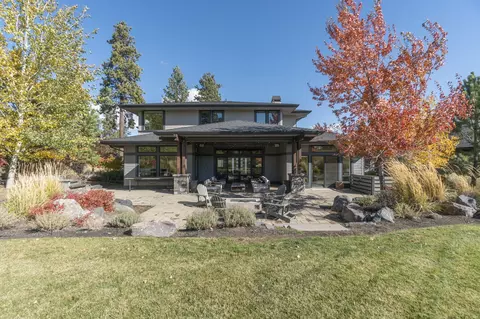 Exterior - 61475 Hackleman Ct, Bend, OR 97702 photo 16 of 17