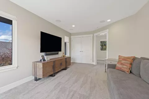 Other - 61475 Hackleman Ct, Bend, OR 97702 photo 7 of 16