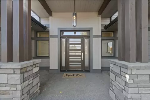 Entry Way - 61475 Hackleman Ct, Bend, OR 97702 photo 1 of 1