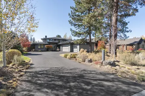 Exterior - 61475 Hackleman Ct, Bend, OR 97702 photo 3 of 17