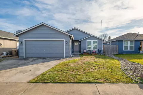 2169 Chambers Ln, Grants Pass, OR 97526