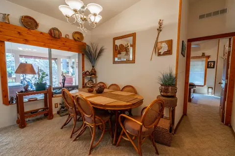 60626 River Bend Dr, Bend, OR 97702 photo 7