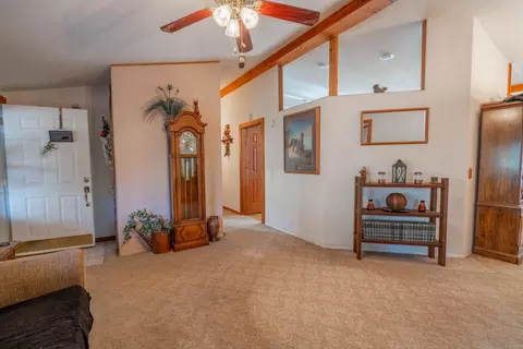 60626 River Bend Dr, Bend, OR 97702 photo 3