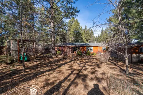 60626 River Bend Dr, Bend, OR 97702 photo 44