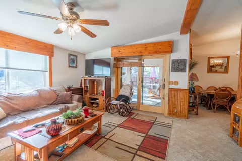 60626 River Bend Dr, Bend, OR 97702 photo 15