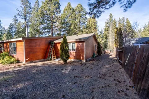 60626 River Bend Dr, Bend, OR 97702 photo 40