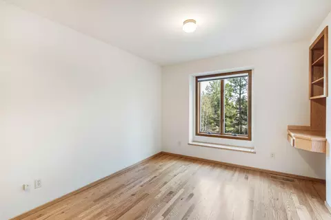 Bedroom - 19666 Sunshine Way, Bend, OR 97702 photo 1 of 1