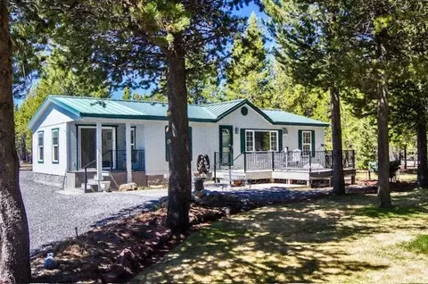124316 Teatable Ct, Crescent, OR 97733