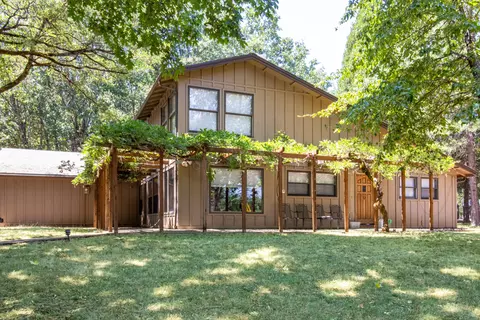 6651 Westside, Cave Junction, OR 97523