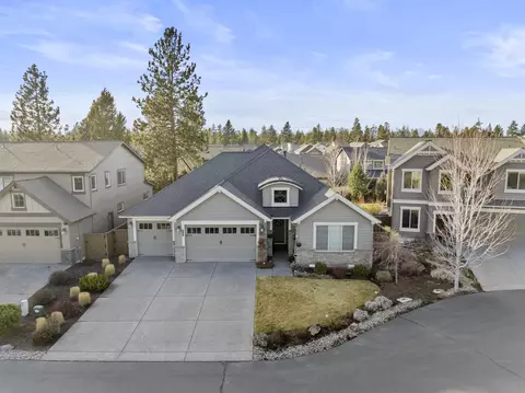 61100 SE Stari Most Loop, Bend, OR 97702 photo 3