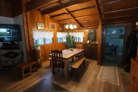 Dining - 1954 Yeust Rd, Azalea, OR 97410 photo 1 of 1