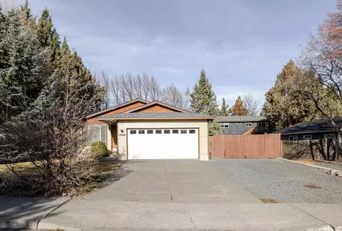 2142 NE Monterey Ave, Bend, OR 97701