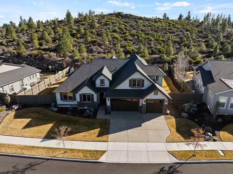 View/Area - 60836 SW Headwaters Loop, Bend, OR 97702 photo 12 of 15