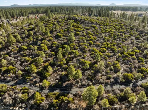 View/Area - 60836 SW Headwaters Loop, Bend, OR 97702 photo 7 of 15
