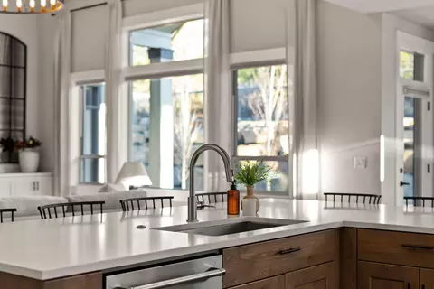 Kitchen - 60836 SW Headwaters Loop, Bend, OR 97702 photo 5 of 9