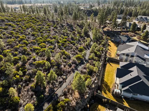 View/Area - 60836 SW Headwaters Loop, Bend, OR 97702 photo 4 of 15