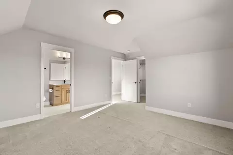 Bedroom - 60836 SW Headwaters Loop, Bend, OR 97702 photo 8 of 8