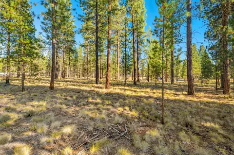 elk run drive, Bend, OR 97707