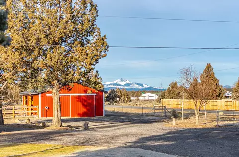 18025 2nd Ave, Bend, OR 97703