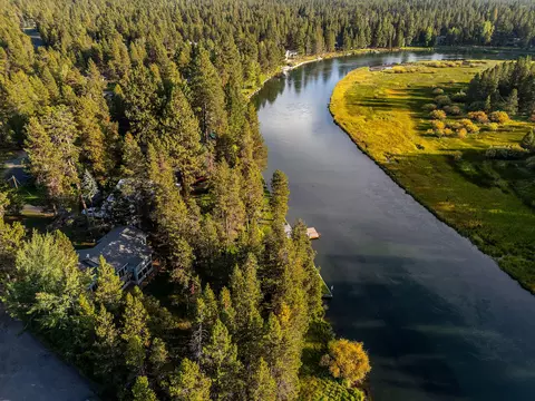 View/Area - 55625 Big River Dr, Bend, OR 97707 photo 3 of 5