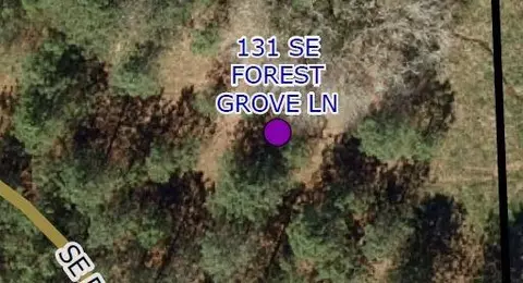 131 SE Forest Grove Ln, Grants Pass, OR 97527