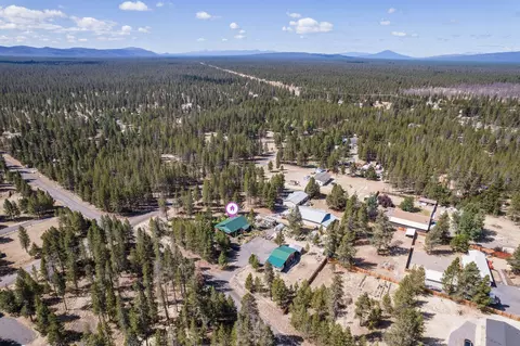 View/Area - 11963 Beechwood Dr, La Pine, OR 97739 photo 9 of 13