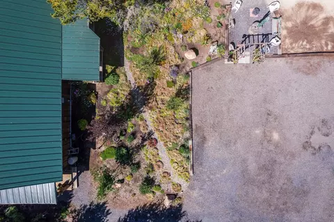 Exterior - 11963 Beechwood Dr, La Pine, OR 97739 photo 14 of 20