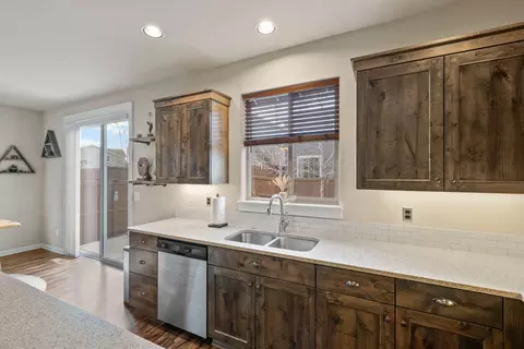 63149 NE Hadley Pl, Bend, OR 97701 photo 24