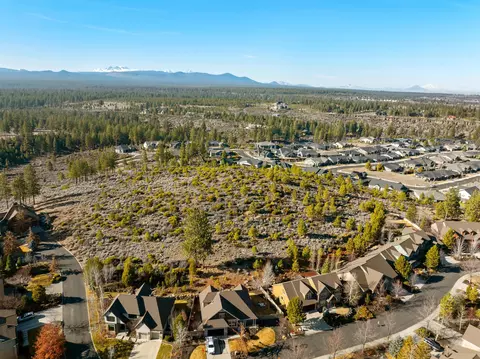 19525 Sugar Mill Loop, Bend, OR 97702 photo 50