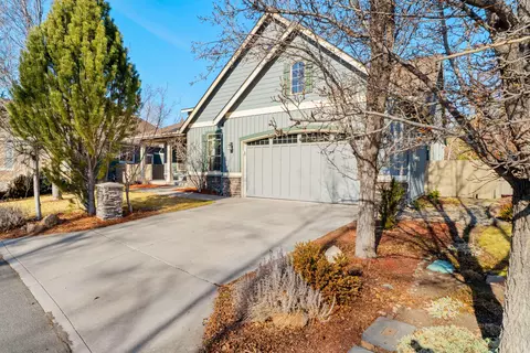 19525 Sugar Mill Loop, Bend, OR 97702 photo 3