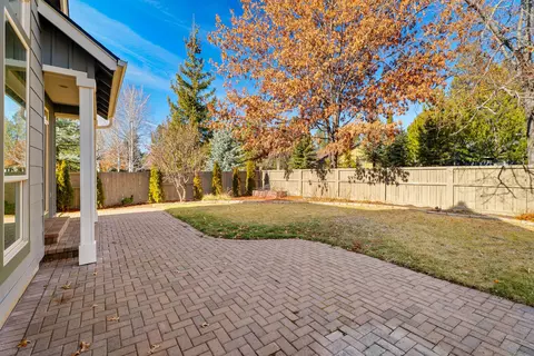 19525 Sugar Mill Loop, Bend, OR 97702 photo 45