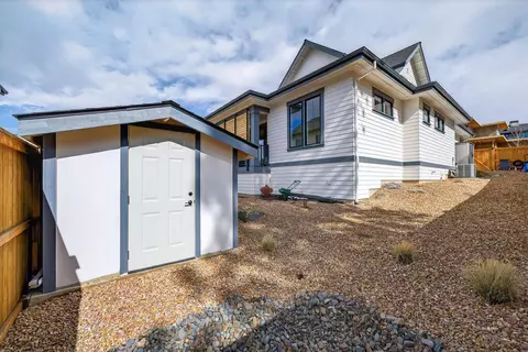 Exterior - 62637 Mt Hood Dr, Bend, OR 97703 photo 13 of 15