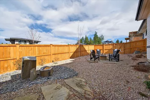 Exterior - 62637 Mt Hood Dr, Bend, OR 97703 photo 8 of 15