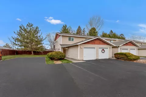 2610 SW 23rd St UNIT 1, Redmond, OR 97756