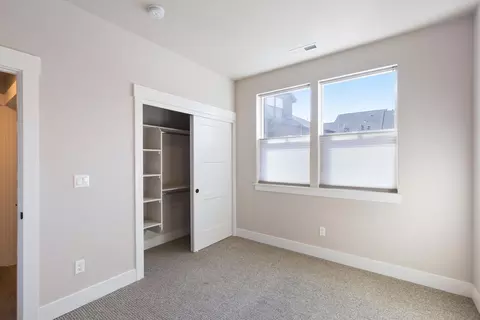 Bedroom - 20551 Gloucester Ln, Bend, OR 97701 photo 7 of 7
