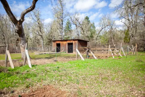 3759 Dick George Rd, Cave Junction, OR 97523 photo 2