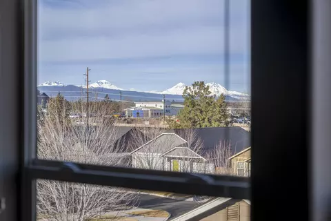 Other - 20702 Beaumont Dr, Bend, OR 97701 photo 3 of 4