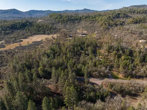 0 Rogue River Dr, Eagle Point, OR 97524 photo 8