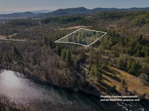 0 Rogue River Dr, Eagle Point, OR 97524