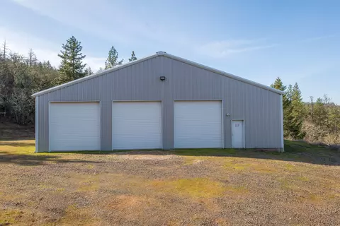 365 White Tail Dr, Eagle Point, OR 97524 photo 18