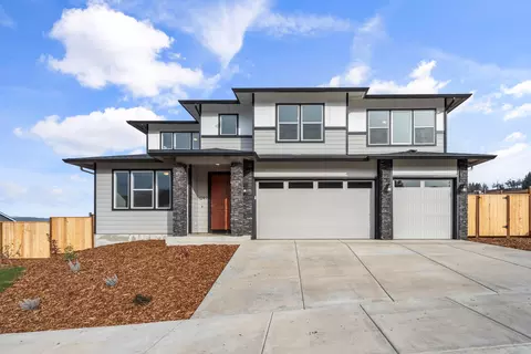 1153 Pumpkin Ridge Dr #322, Eagle Point, OR 97524