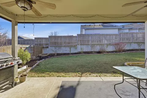 Other - 917 Stonewater Dr, Eagle Point, OR 97524 photo 7 of 8