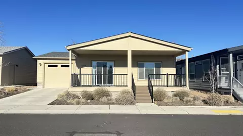 63818 Ranch Village Dr #7N, Bend, OR 97701