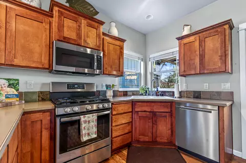 Kitchen - 62661 Hawkview Rd, Bend, OR 97701 photo 1 of 5
